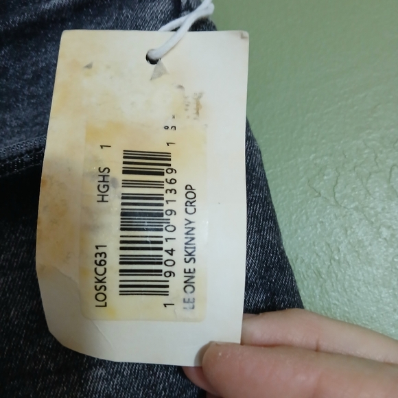 Frame Le One Skinny Crop Jeans In Hughes Black gray Mid Rise Whiskered Size 1 - Picture 8 of 10